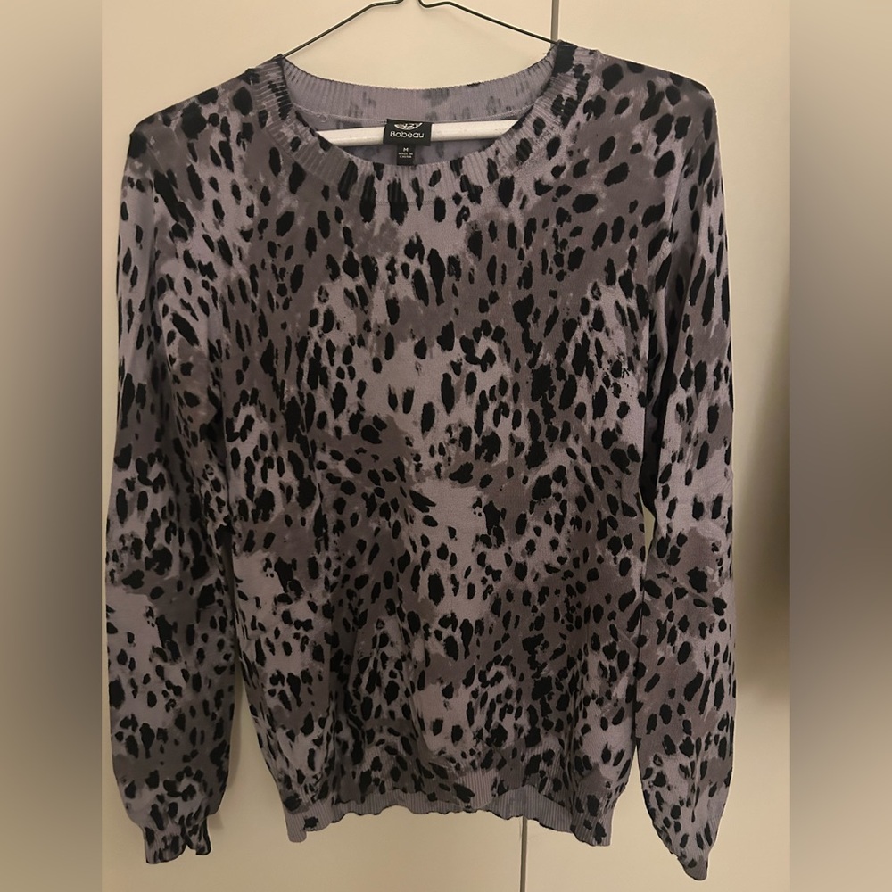 Bobeau Black and Gray Animal Print Sweatshirt